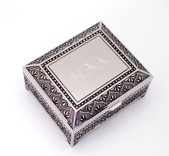Personalized jewelry box - 4 Inch Antique jewelry box - Engraved keepsake  box - Silver trinket box
